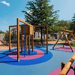 里维埃拉活动房屋假日公园 4* 卡里高多