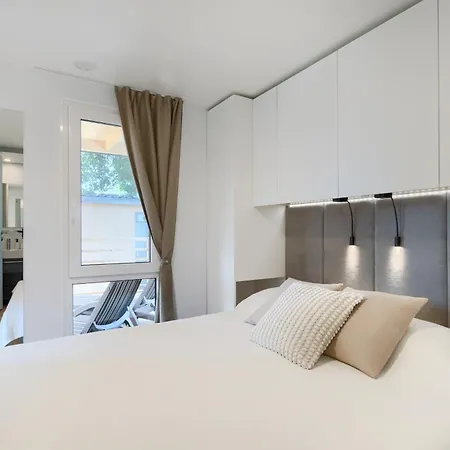홀리데이파크 Mobile Homes Park Riviera 4*