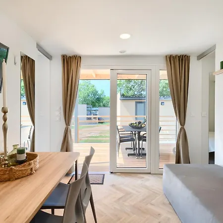 Mobile Homes Park Riviera Ferienpark 4*