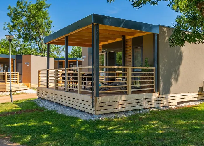 홀리데이파크 Mobile Homes Park Riviera 카리가도르