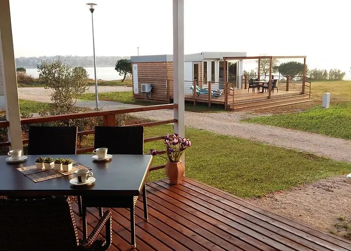 Mobile Homes Park Riviera 4* 카리가도르