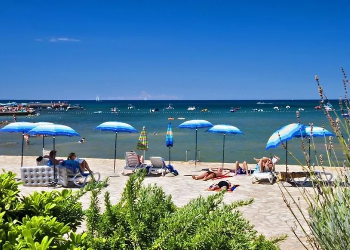 홀리데이파크 Mobile Homes Park Riviera 4*
