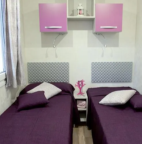 홀리데이파크 Mobile Homes Park Riviera 4*